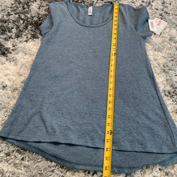 Lularoe Women’s Blue Top Size small - Picture 4 of 15